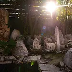 Pamaroka Villa *