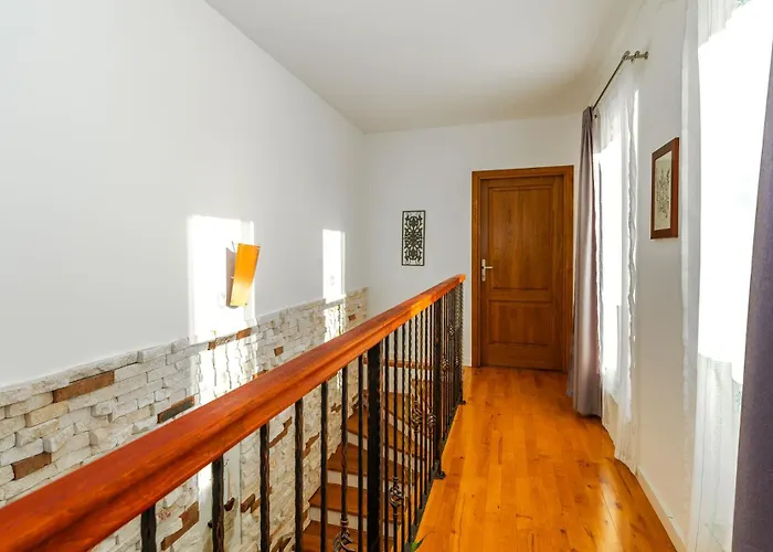 Villa Pamaroka Šibenik