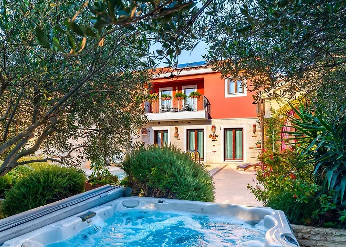 Villa Pamaroka Šibenik